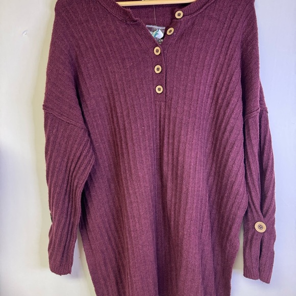 NWT Free People Henley Ribbed Button-Up Sweater M Women’s Oversized - Picture 1 of 4